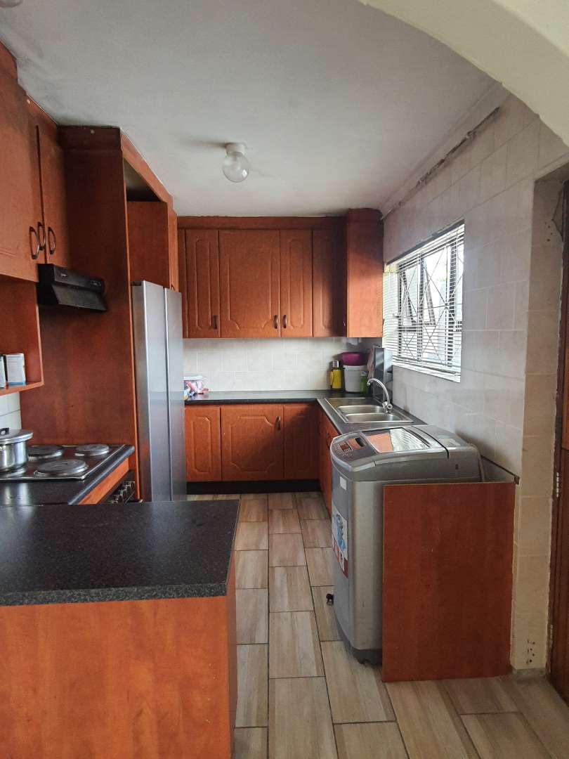 3 Bedroom Property for Sale in Rowallan Park Eastern Cape